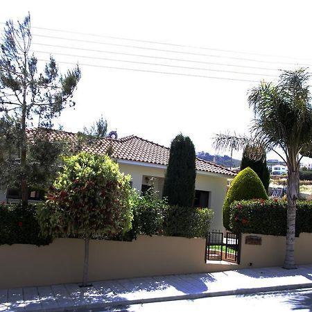 Eve Pissouri Rozaki Villa Camera foto
