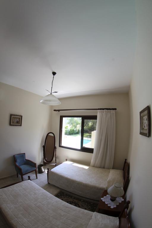 Eve Pissouri Rozaki Villa Camera foto